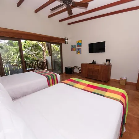 Pacaya Lodge And Spa La Laguna Exterior photo